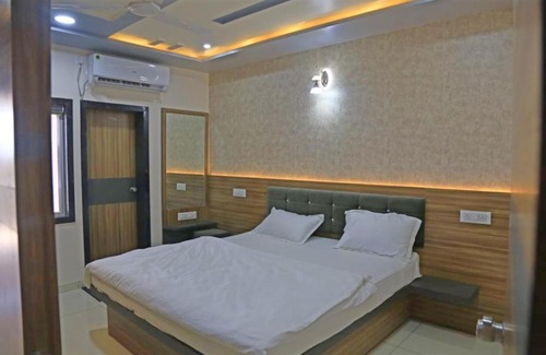Rajpipla House | Hotel Reva Vihar, Garudeshwar