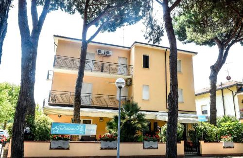Pinarella Hotel | Hotel Riziana
