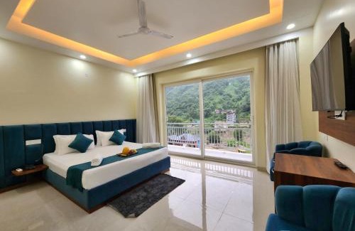 Mandi Hotel | Hotel Robo Nest