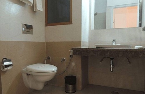 Paonta Sahib Hotel | Hotel Rockwood
