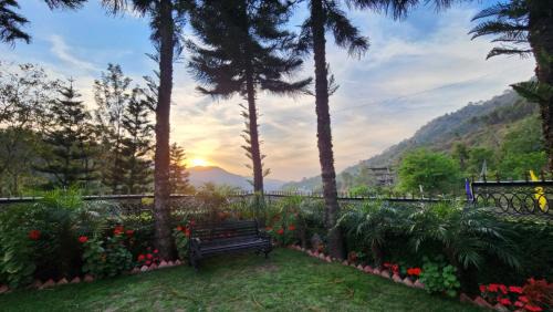 Solan Hotel | Hotel Royal Ark - Kasauli