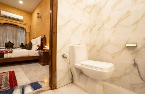 Amar Sagar Pol Hotel | Hotel Royal Villa Jaisalmer