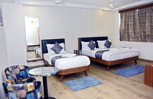 Vadodara Hotel | Hotel Royal Wings