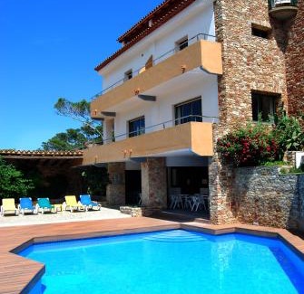 Sa Riera Hotel | Hotel Sa Riera