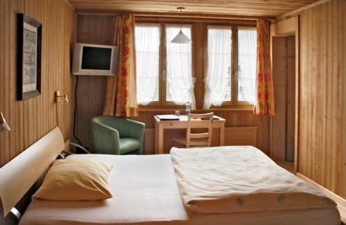 Saanen Bed & Breakfast | Hotel Saanerhof