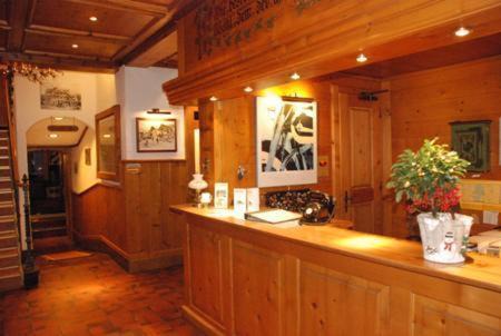 Saanen Bed & Breakfast | Hotel Saanerhof