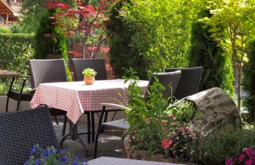 Saanen Bed & Breakfast | Hotel Saanerhof