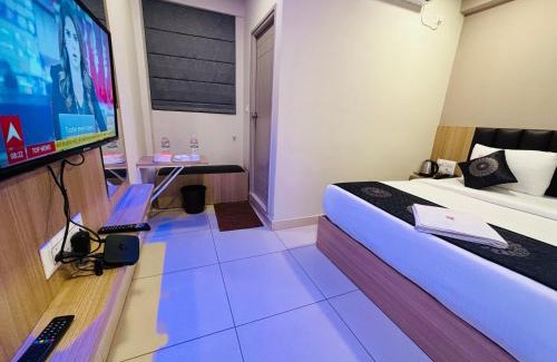BTM Layout Hotel | Hotel Sahara Express