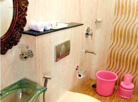 Shirdi Apartment | Hotel Sai Jharna