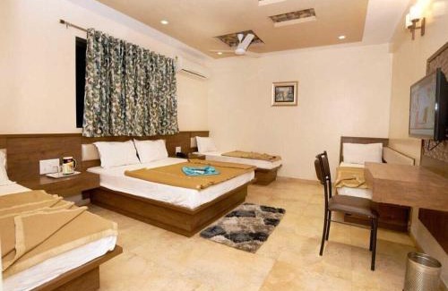 Shirdi Hotel | Hotel Sai Suraj Park