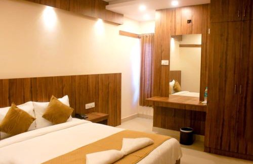 Hosur Hotel | Hotel Sakura Inn
