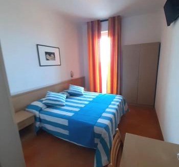 Viserba Hotel | Hotel Salsedine " 5 mt from the Beach ! "