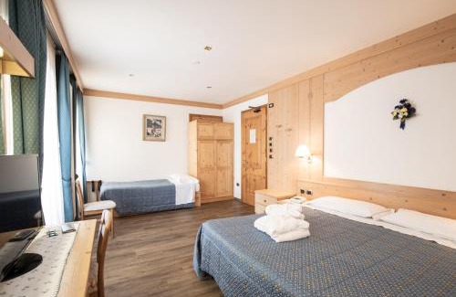 San Martino di Castrozza Hotel | Hotel San Martino