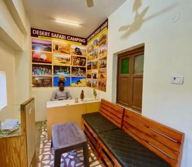 Amar Sagar Pol Hotel | Hotel Sandstone Villa,