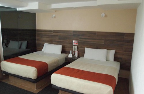 Tlalnepantla de Baz Hotel | Hotel Santa Cruz