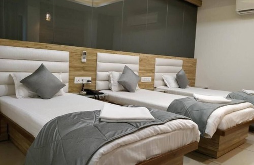 Kalol Hotel | Hotel Satkar Chhatral