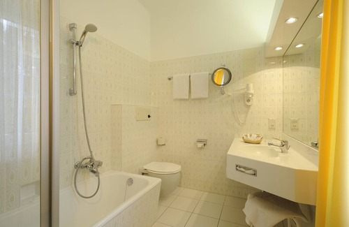 Elisabeth-Vorstadt Hotel | Hotel Scherer