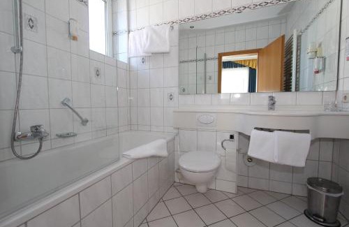 Trossingen Hotel | Hotel Schoch KG