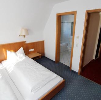 Trossingen Hotel | Hotel Schoch KG