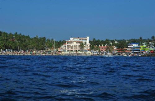 Kovalam Hotel | Hotel SeaRock Beach Resort Kovalam