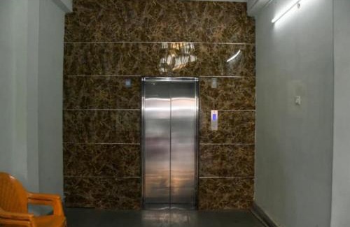 Chhatarpur Hotel | Hotel Shehnai Garden