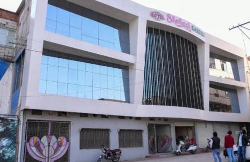 Chhatarpur Hotel | Hotel Shehnai Garden