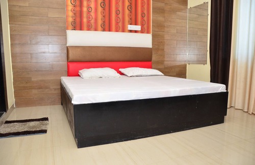 Basti Hotel | Hotel Shivay Palace