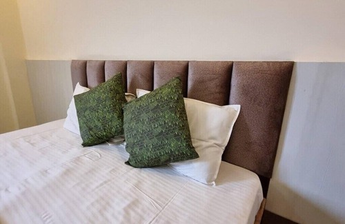Ujjain Hotel | Hotel Shree Shivtam