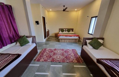 Ujjain Hotel | Hotel Shree Shivtam
