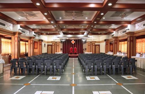 Shivajinagar Hotel | Hotel Shreyas