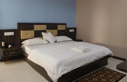 Kasrawad Hotel | Hotel Shri Sharanam
