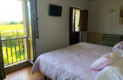 Santillana del Mar Hotel | Hotel Siglo XVIII