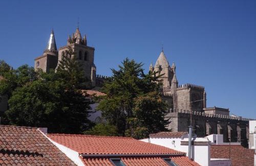 Evora Hotel | Hotel Solar de Monfalim