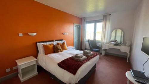 Tomintoul Hotel | Hotel Square