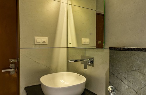 Kozhikode Hotel | Hotel Stay Bella