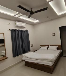 Khambhaliya Hotel | HOTEL STAY INN Jamnagar Dwarka Highway