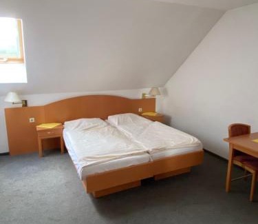 Postbauer-Heng Hotel | Hotel Stiegler