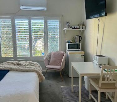 Kogarah Hotel | Hotel Style Monterey Guest Studio near Hospitals, Beach and Airport