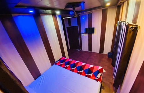 Nagina Hotel | Hotel Sunrahi