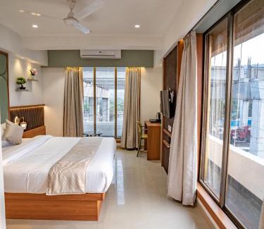 Thane West Hotel | Hotel Supreme Inn