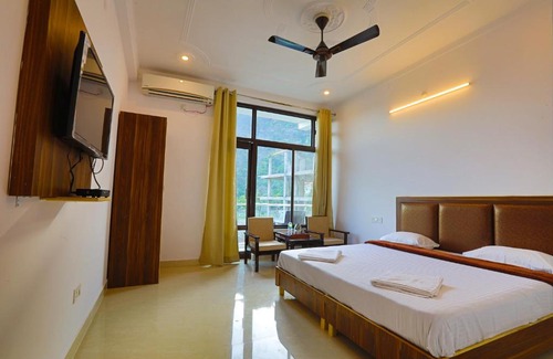 Tapovan Hotel | Hotel Tapovan Cottage