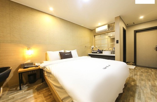 Pinari-gol Hotel | Hotel the Ace