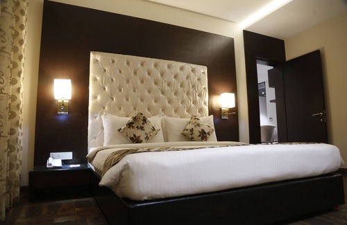 Katni Hotel | Hotel The Arindum