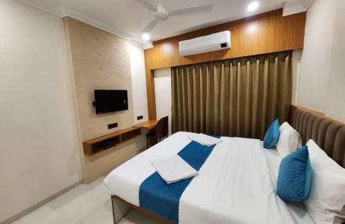 Indore Hotel | Hotel The Avirajan