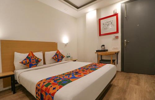 New Delhi Hotel | Hotel The Chaitanya Near DTU or Rajiv Gandhi Cancer Hospital