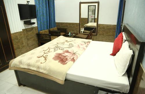 Zirakpur Hotel | Hotel The Diamond