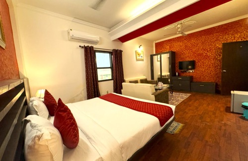 Mahipalpur Extension Hotel | Hotel The Grand Shoba