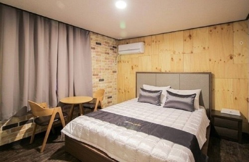 Seo Hotel | Hotel The May