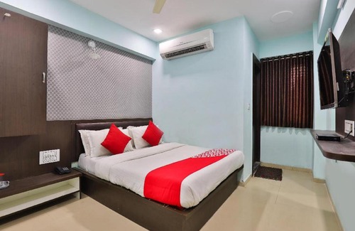 Ahmedabad Hotel | Hotel The Pathik Villa