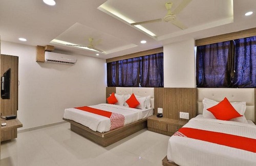 Ahmedabad Hotel | Hotel The Pathik Villa